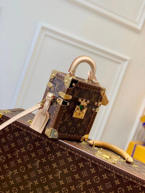 Alice bags- Louis Vuittons  - 16790