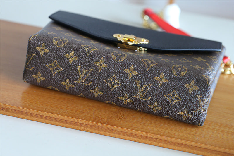 Alice bags - Louis Vuittons  - 7827