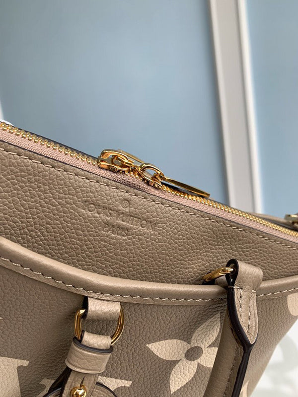 Alice bags - Louis Vuittons  - 15405