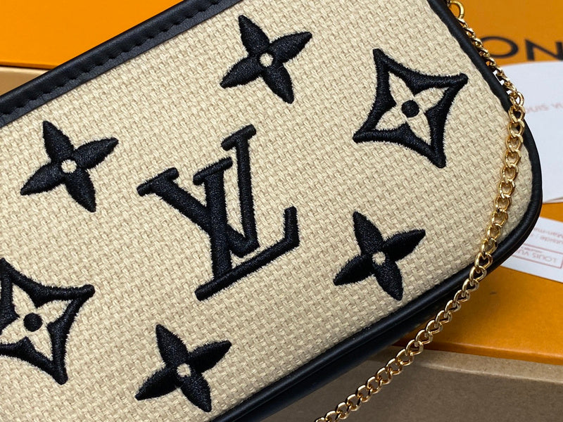 Alice bags - Louis Vuittons  - 15179