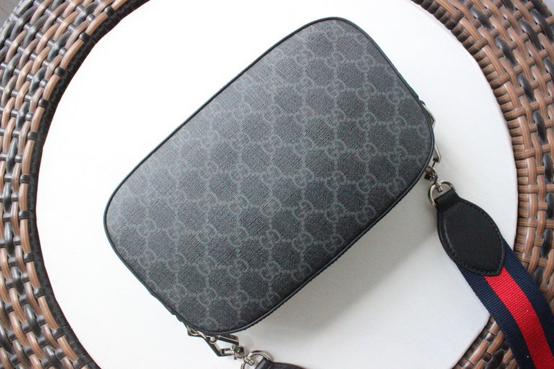 Gucci   Luxury Bags  1121