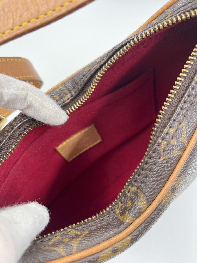 Louis Vuitton Croissant PM