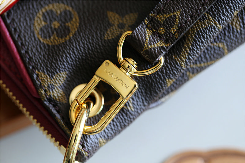 Alice bags - Louis Vuittons  - 7993