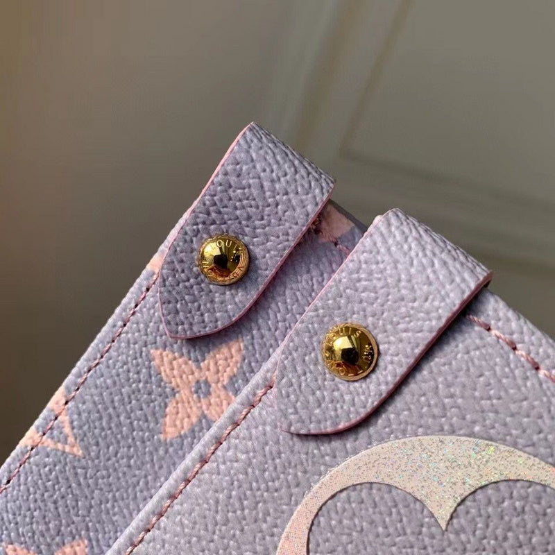 Alice Bags- Louis Vuittons  - 16589
