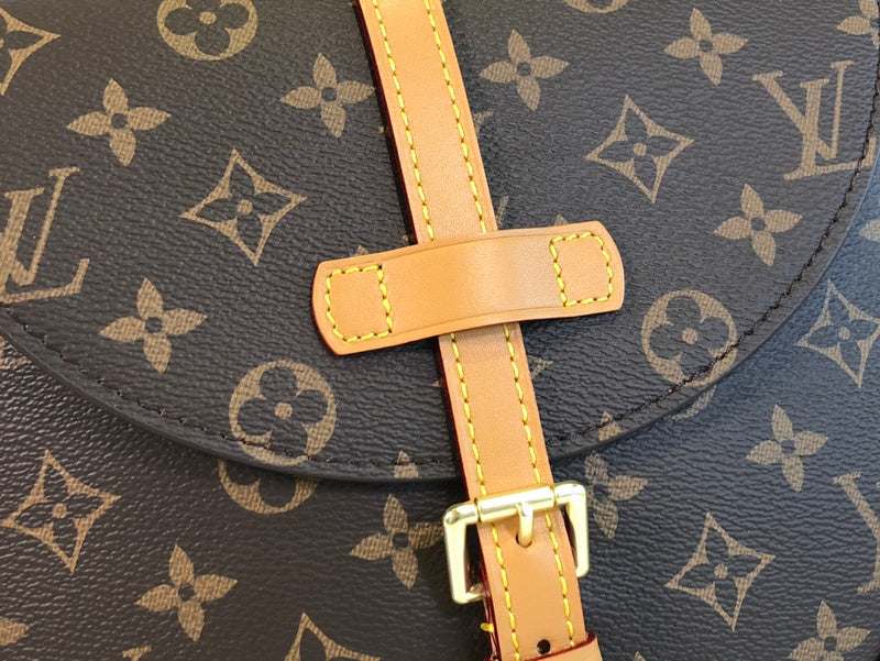 Alice Bags- Louis Vuittons  - 16016