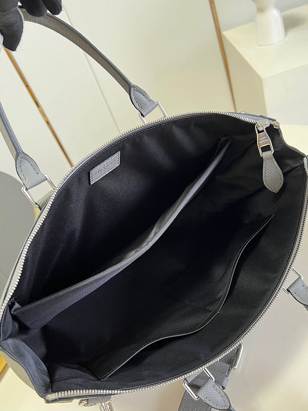 Alice Bags- Louis Vuittons  - 16102