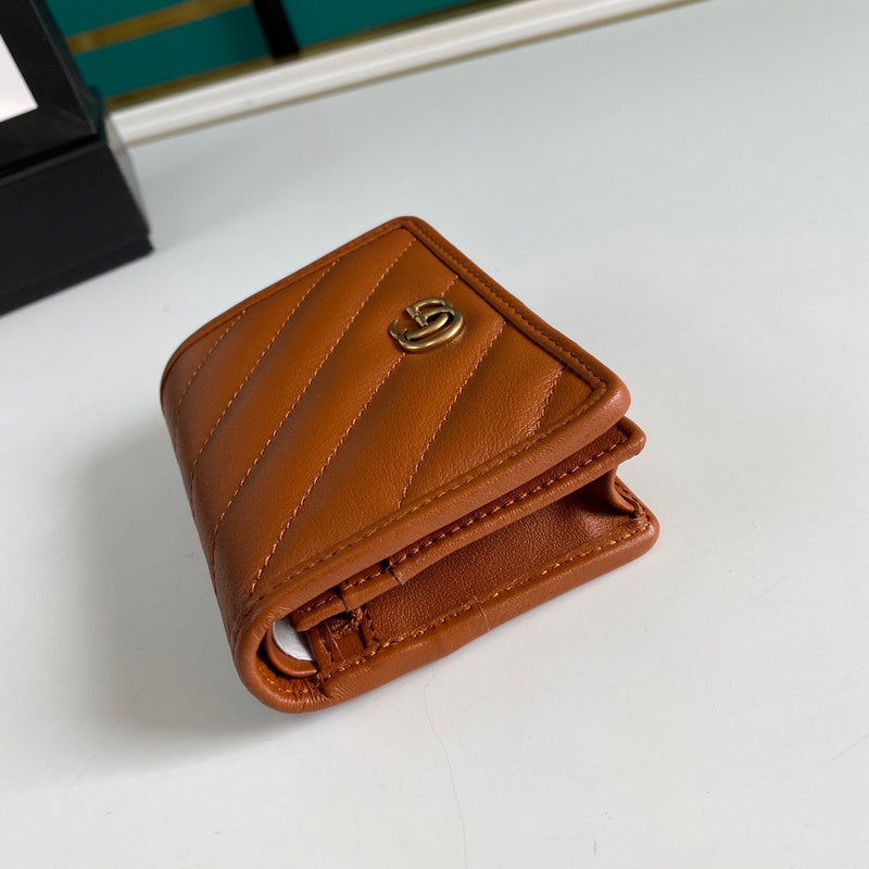 Gucci   Luxury Bags  892