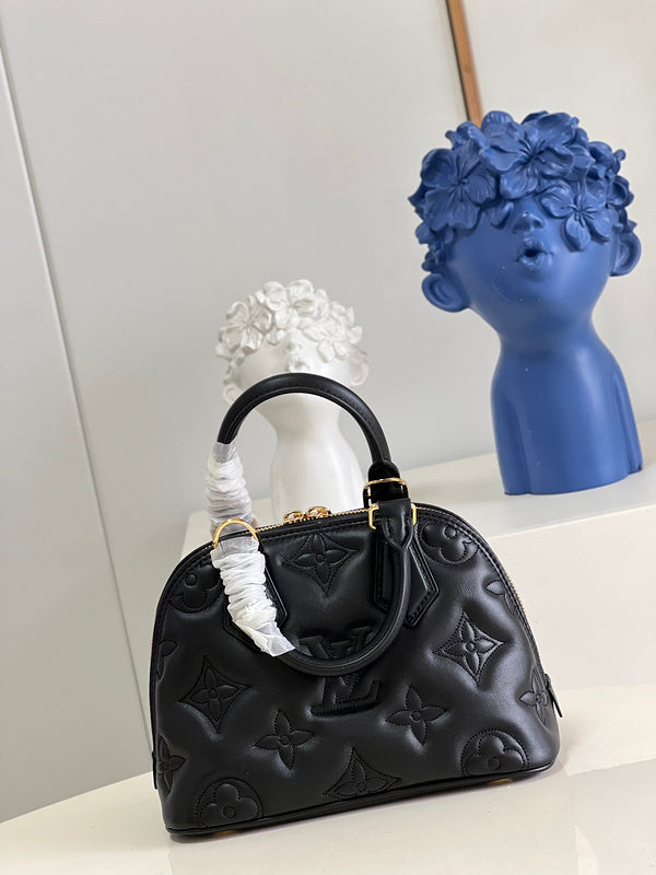 Alice Bags- Louis Vuittons  - 16712