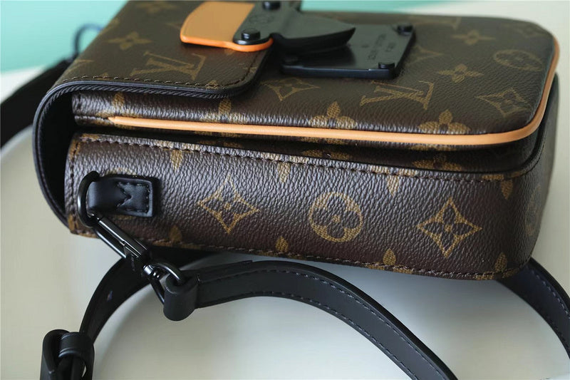 Alice bags - Louis Vuittons  - 9924