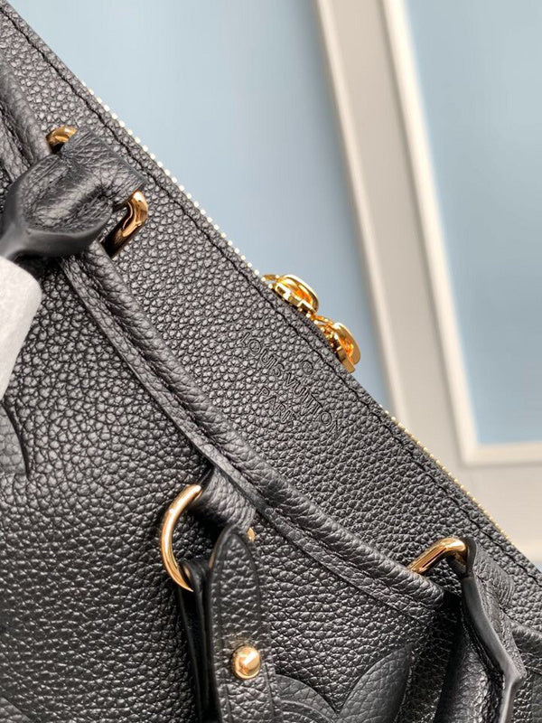 Alice bags - Louis Vuittons  - 15409