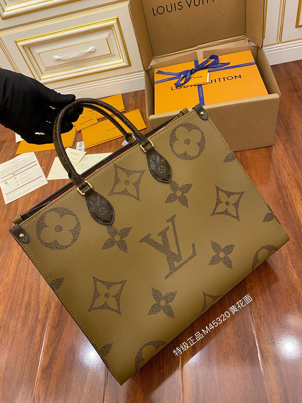 Alice Bags- Louis Vuittons  - 16157