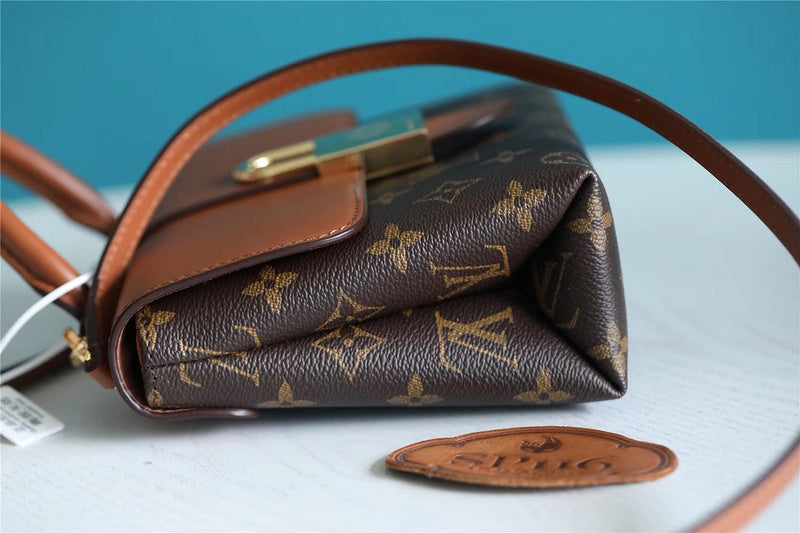Alice bags - Louis Vuittons  - 7809
