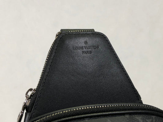 Alice Bags- Louis Vuittons  - 16012
