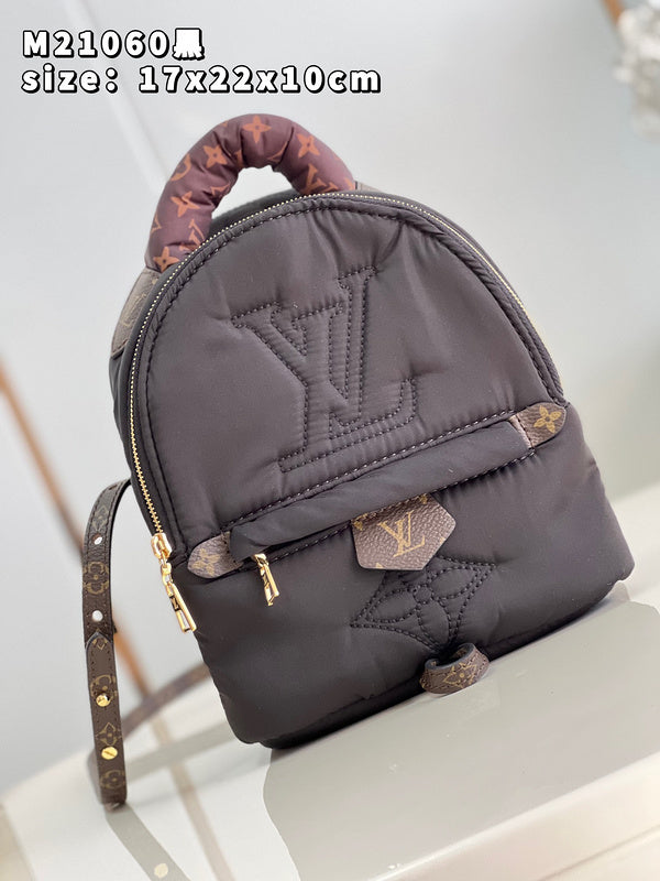 Alice Bags- Louis Vuittons  - 16080