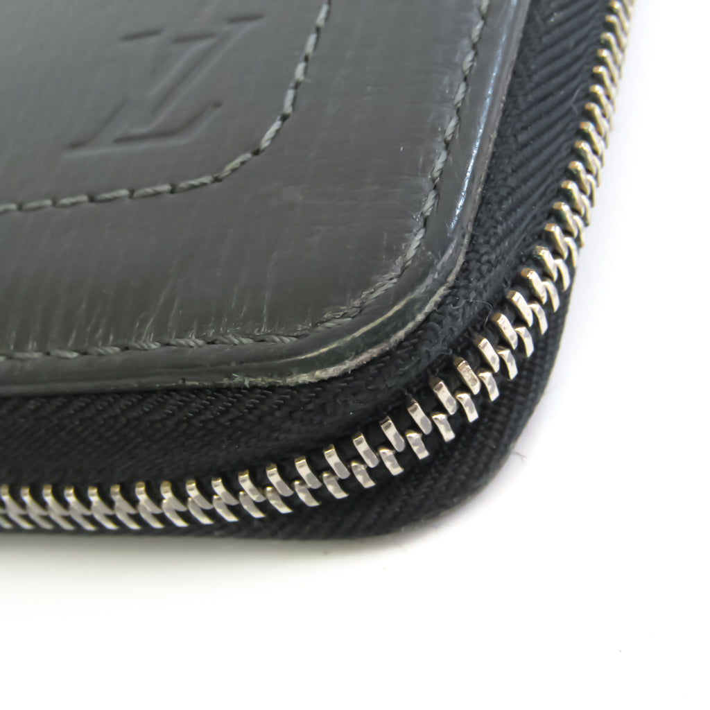 Louis Vuitton Brown Leather Zippy organizer wallet accessories