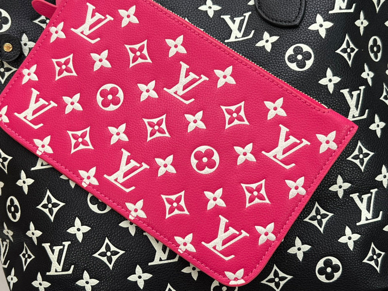 Alice Bags- Louis Vuittons  - 16575