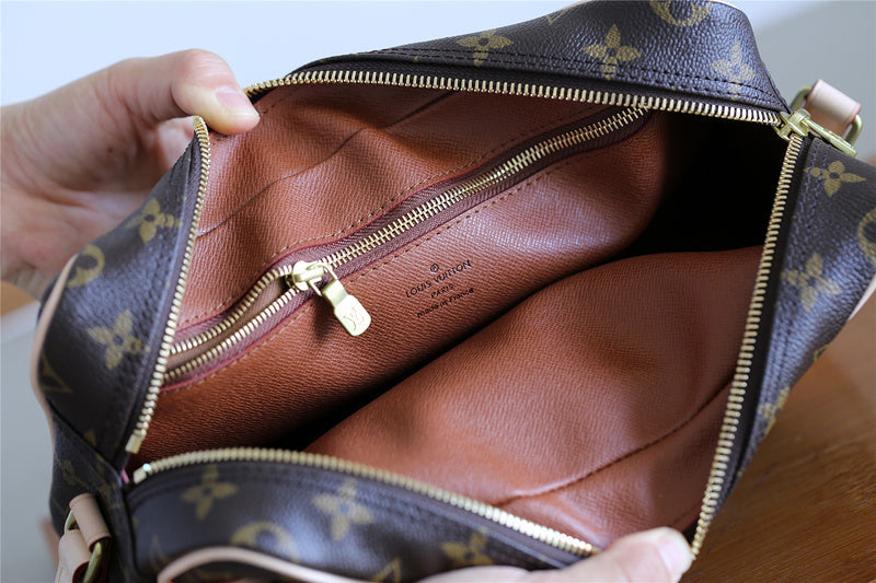 Alice bags - Louis Vuittons  - 7884