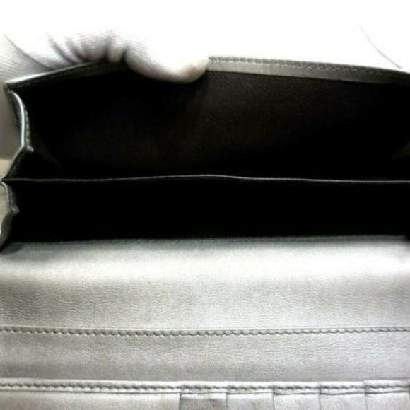 Gucci Microguccissima Silver Leather XL Continenta