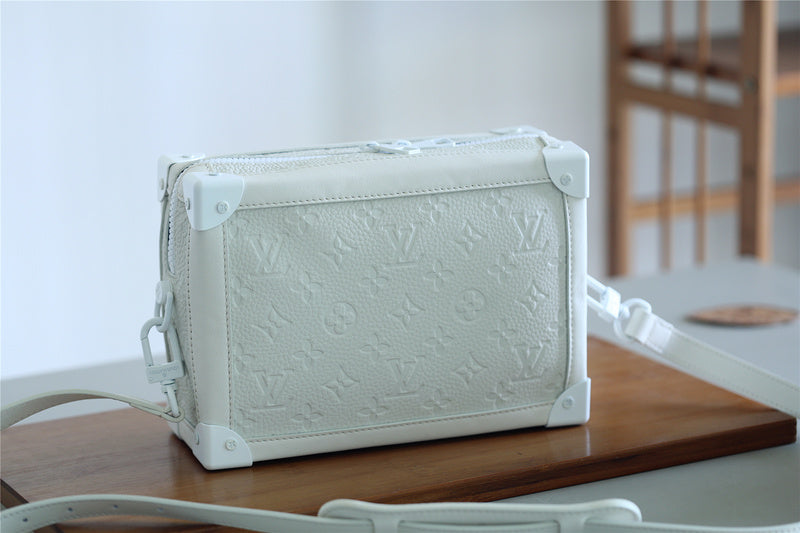 Alice bags - Louis Vuittons  - 10185
