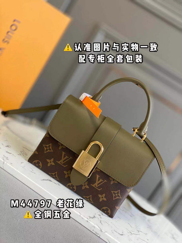Alice Bags- Louis Vuittons  - 16604