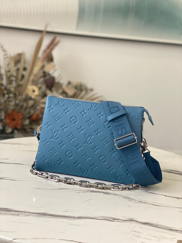 Alice Bags- Louis Vuittons  - 16337