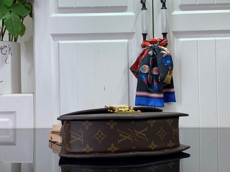 Alice bags - Louis Vuittons  - 15813