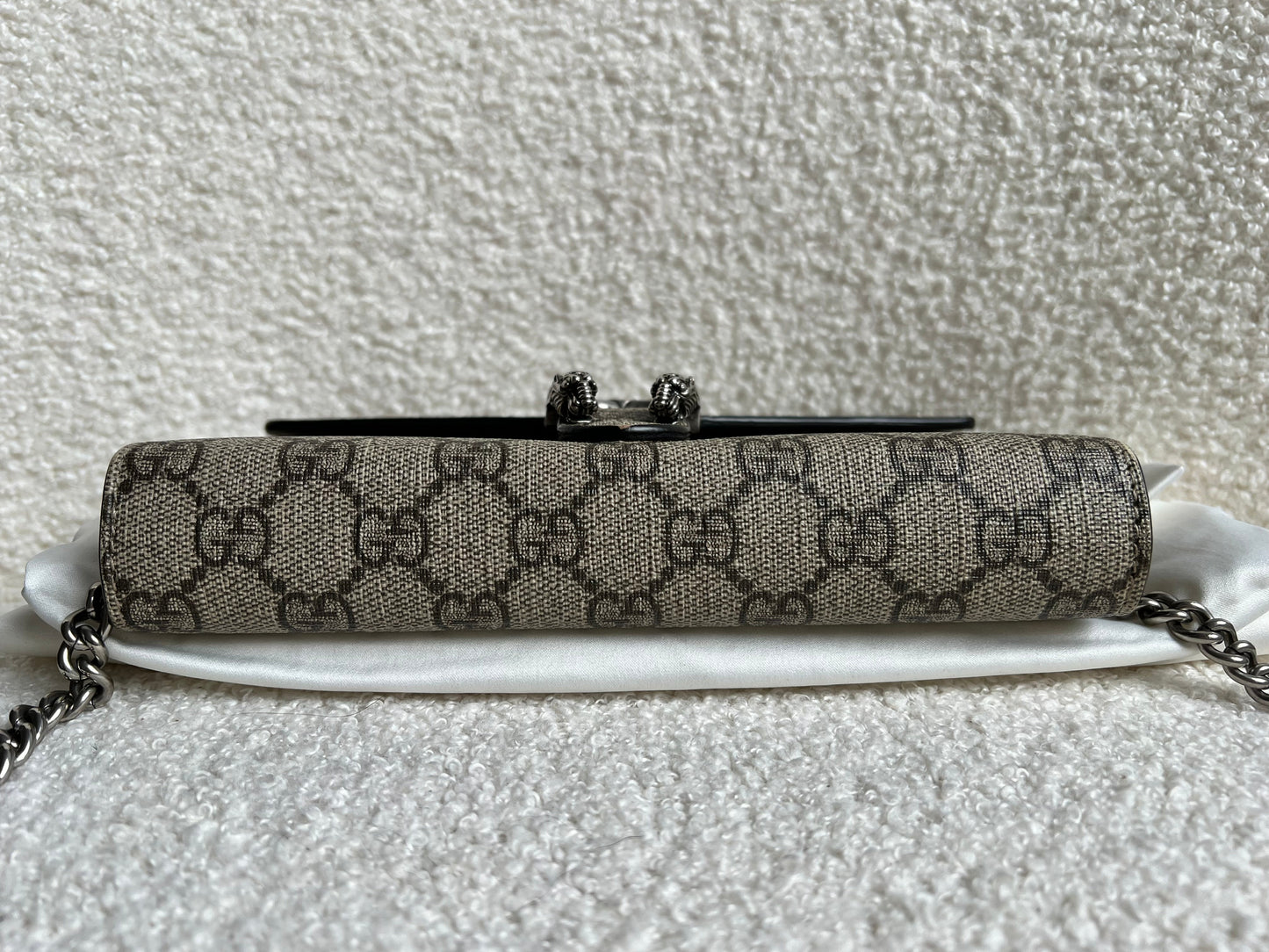 Gucci Dionysus GG Supreme Chain Wallet (RRP £1250)