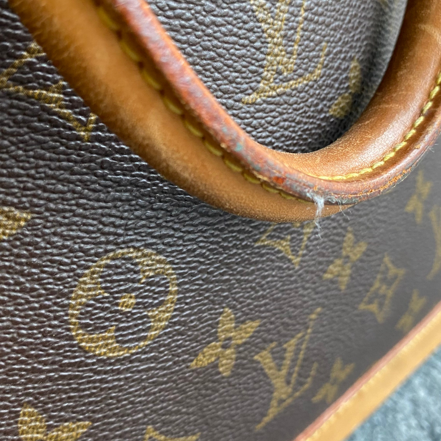 Louis Vuitton Brown Canvas Alma handbag bag