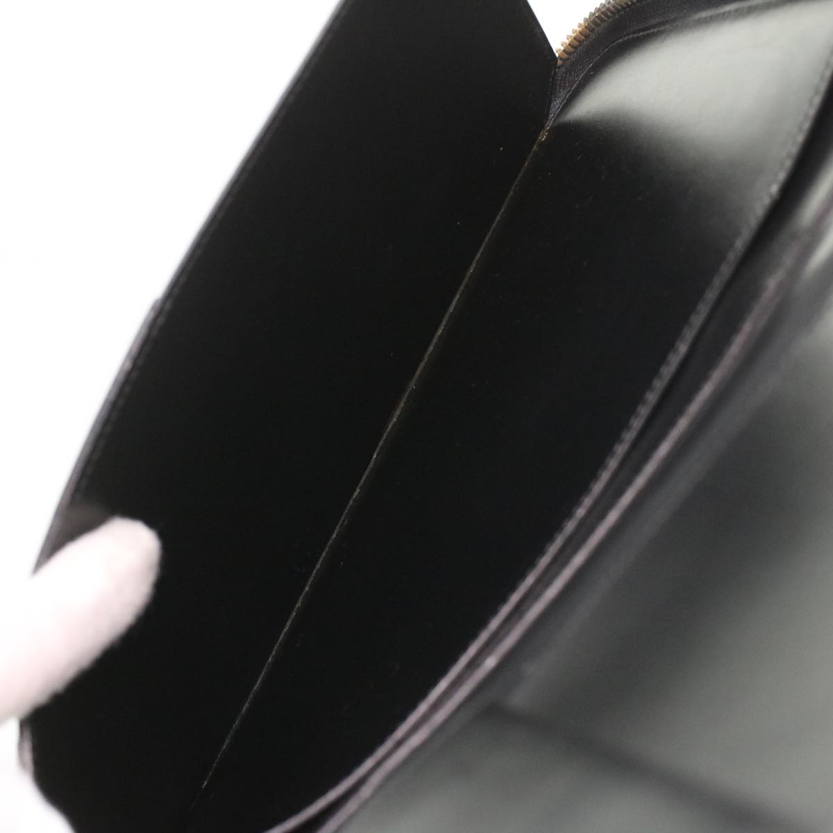 LOUIS VUITTON Epi Organizer Voyage Travel Case Black LV Auth 36811