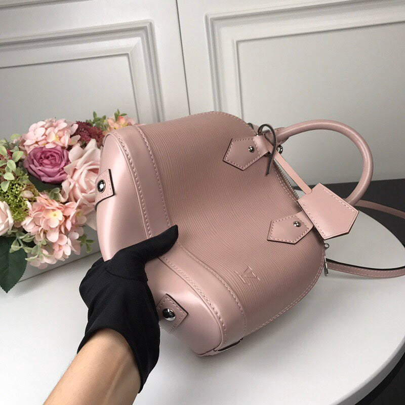 Alice Bags- Louis Vuittons  - 16346