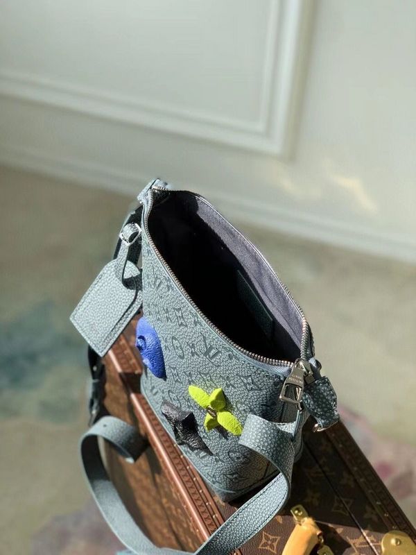 AliceBags- Louis Vuittons  - 16323