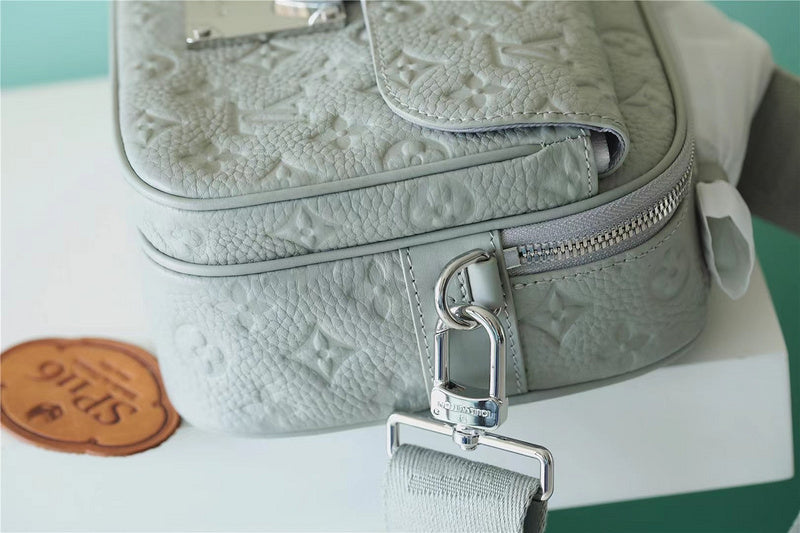 Alice bags - Louis Vuittons  - 9909