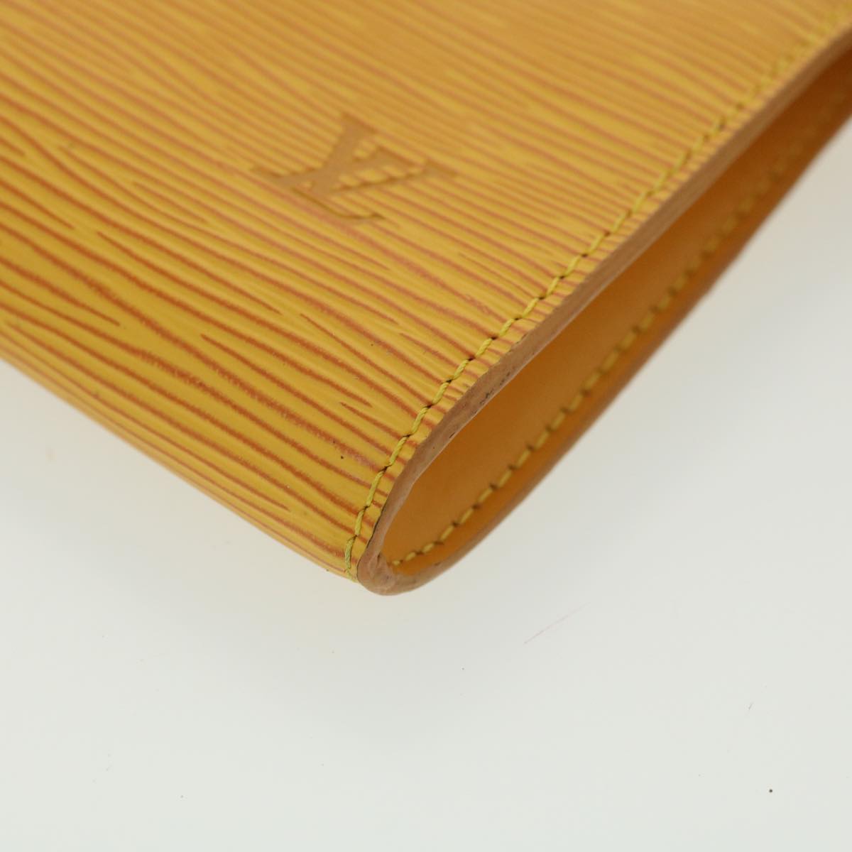 LOUIS VUITTON Epi Pochette Accessoires Pouch Yellow M52989 LV Auth 37917
