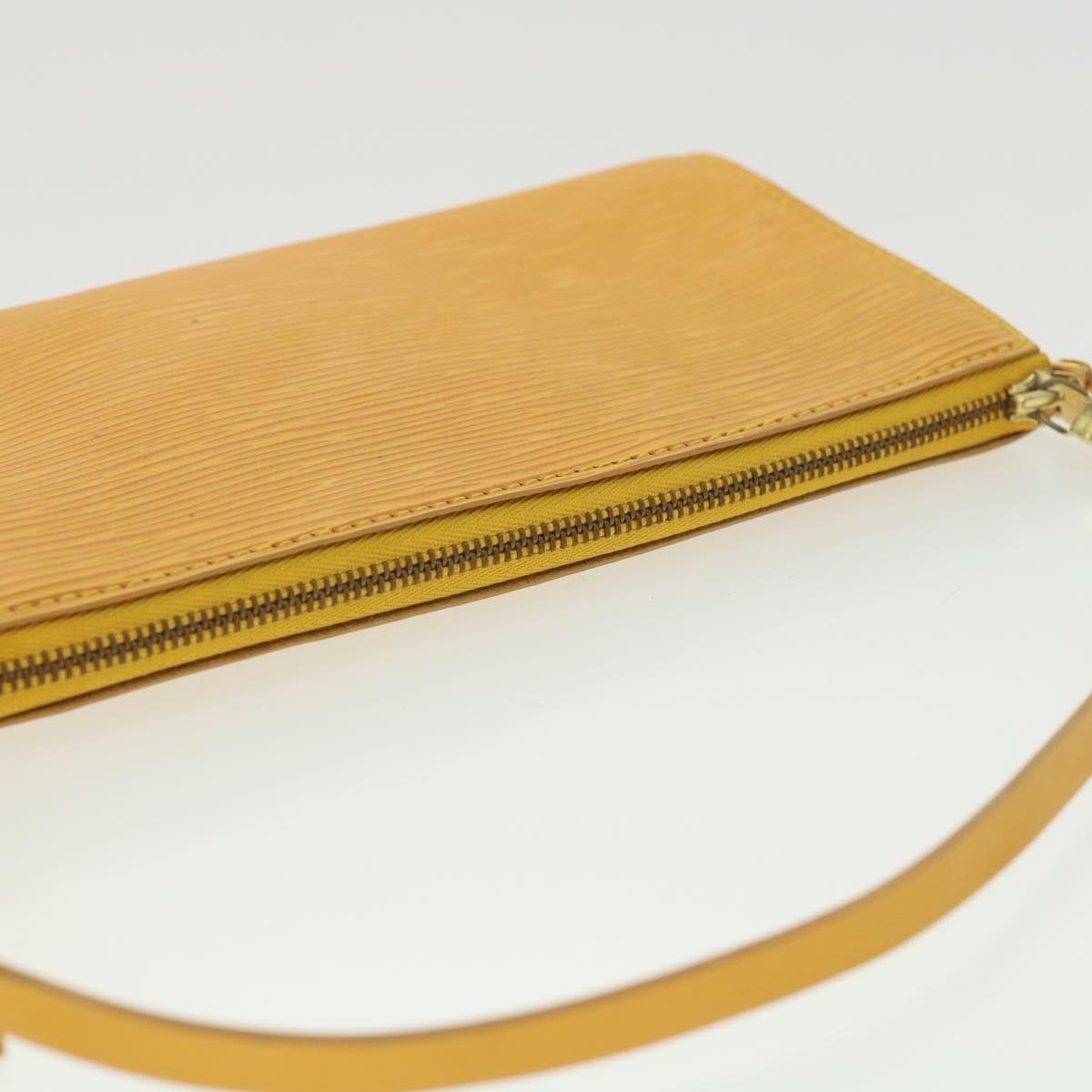 LOUIS VUITTON Epi Pochette Accessoires Pouch Yellow M52989 LV Auth 37917