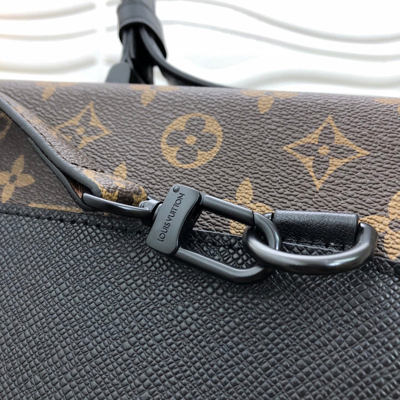 Alice Bags- Louis Vuittons  - 16277