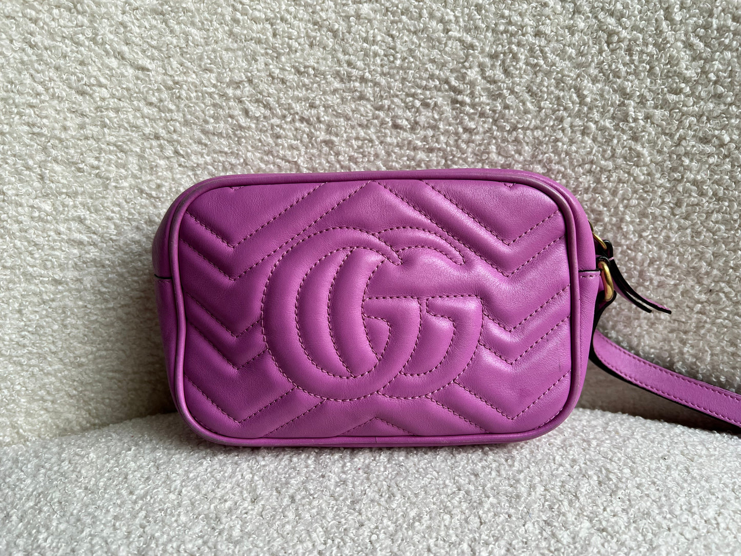 Gucci GG Pink Marmont Clutch