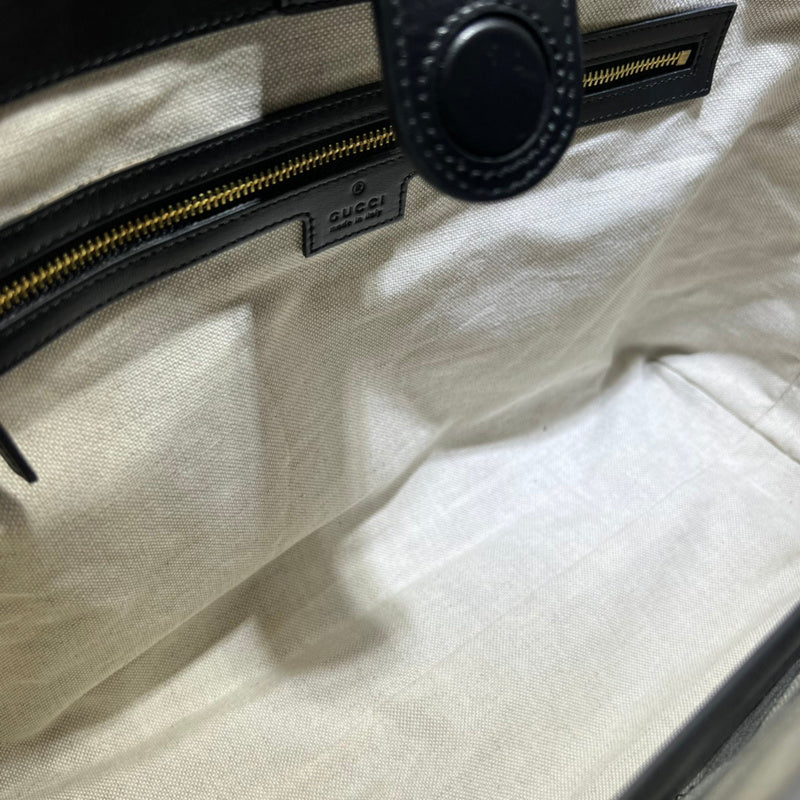 Gucci  Luxury -  Bags - 558