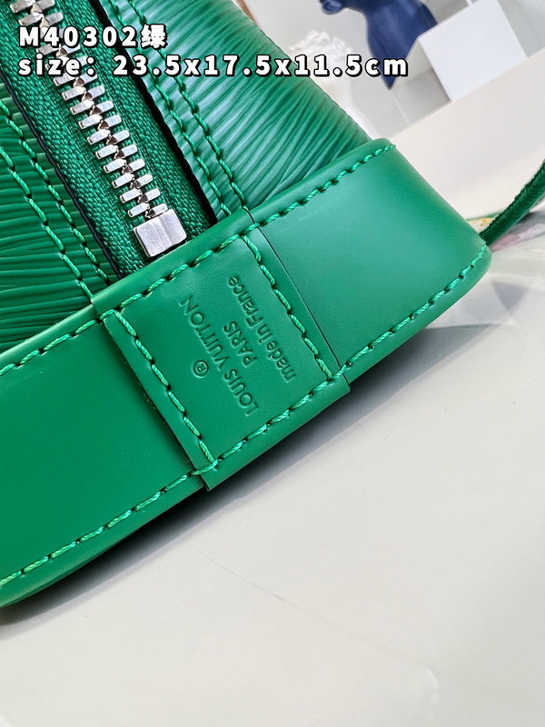 Alice  Bags- Louis Vuittons  - 16057