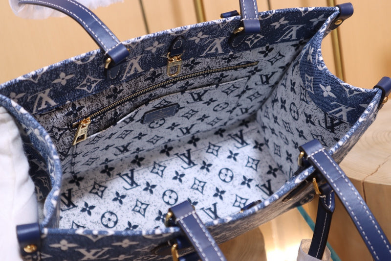 Alice Bags- Louis Vuittons  - 16717