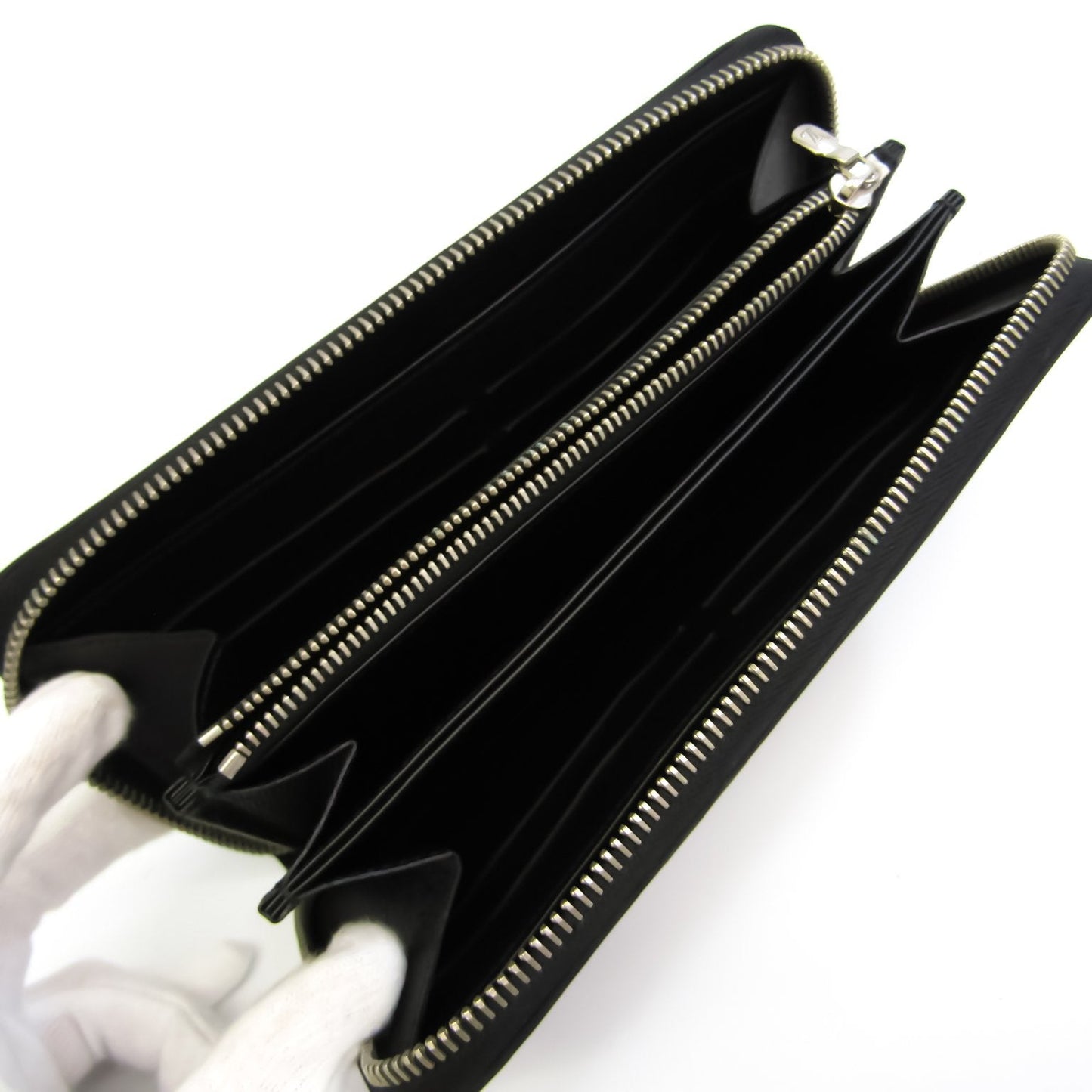 Louis Vuitton Black Leather Zippy organizer wallet accessories