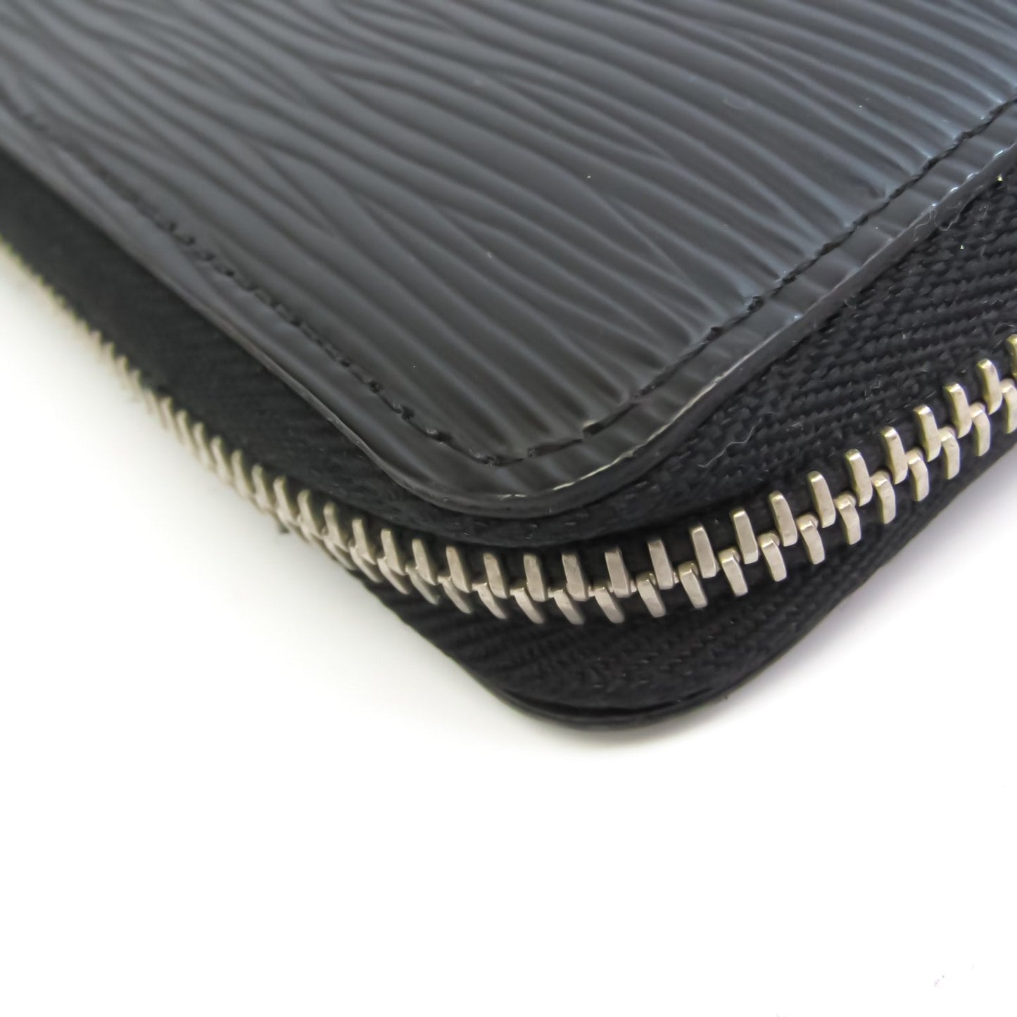 Louis Vuitton Black Leather Zippy organizer wallet accessories