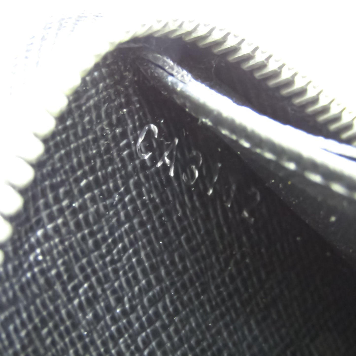 Louis Vuitton Black Leather Zippy organizer wallet accessories