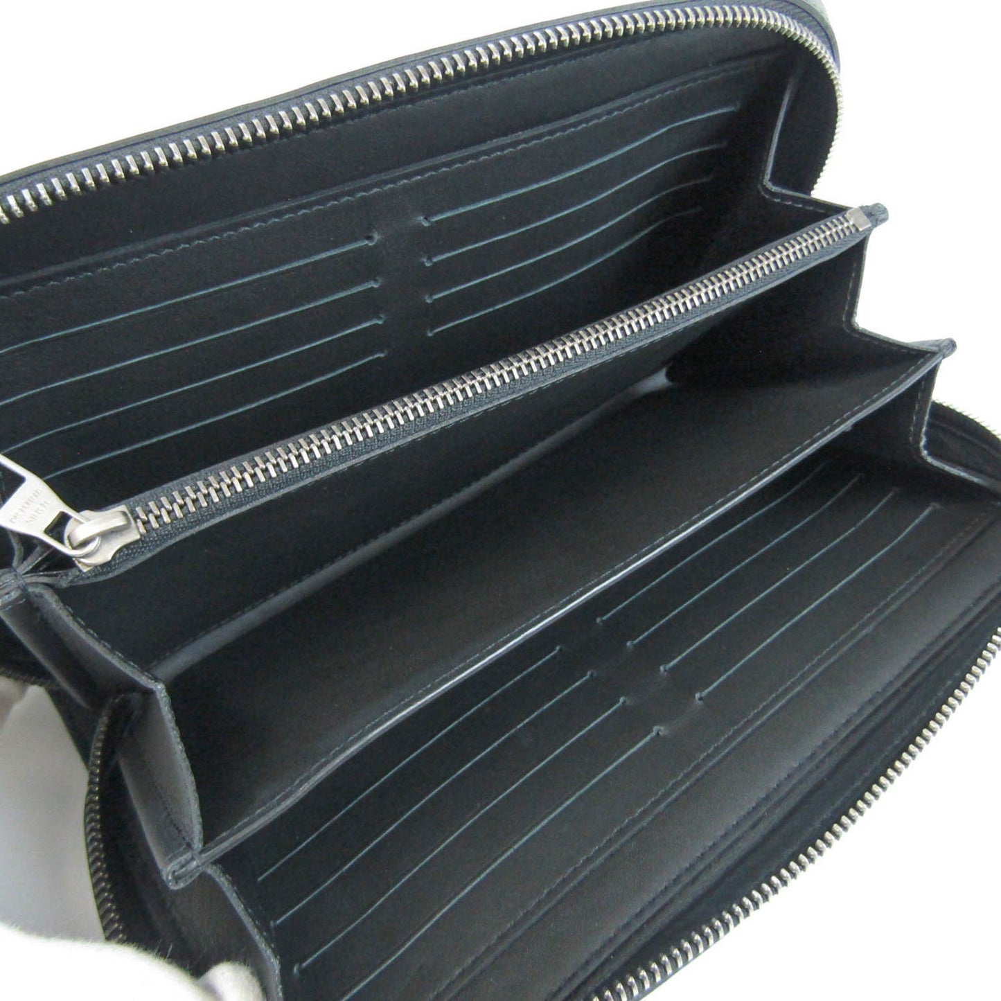 Louis Vuitton Black Canvas Zippy XL wallet accessories