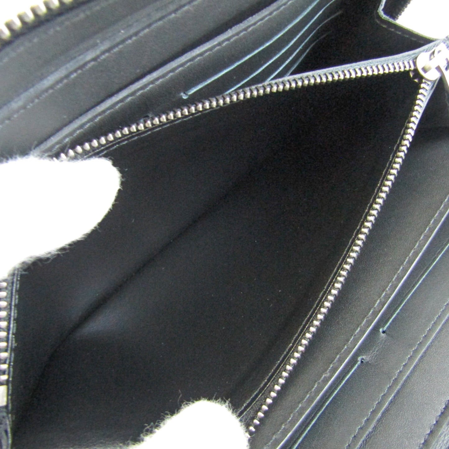 Louis Vuitton Black Canvas Zippy XL wallet accessories