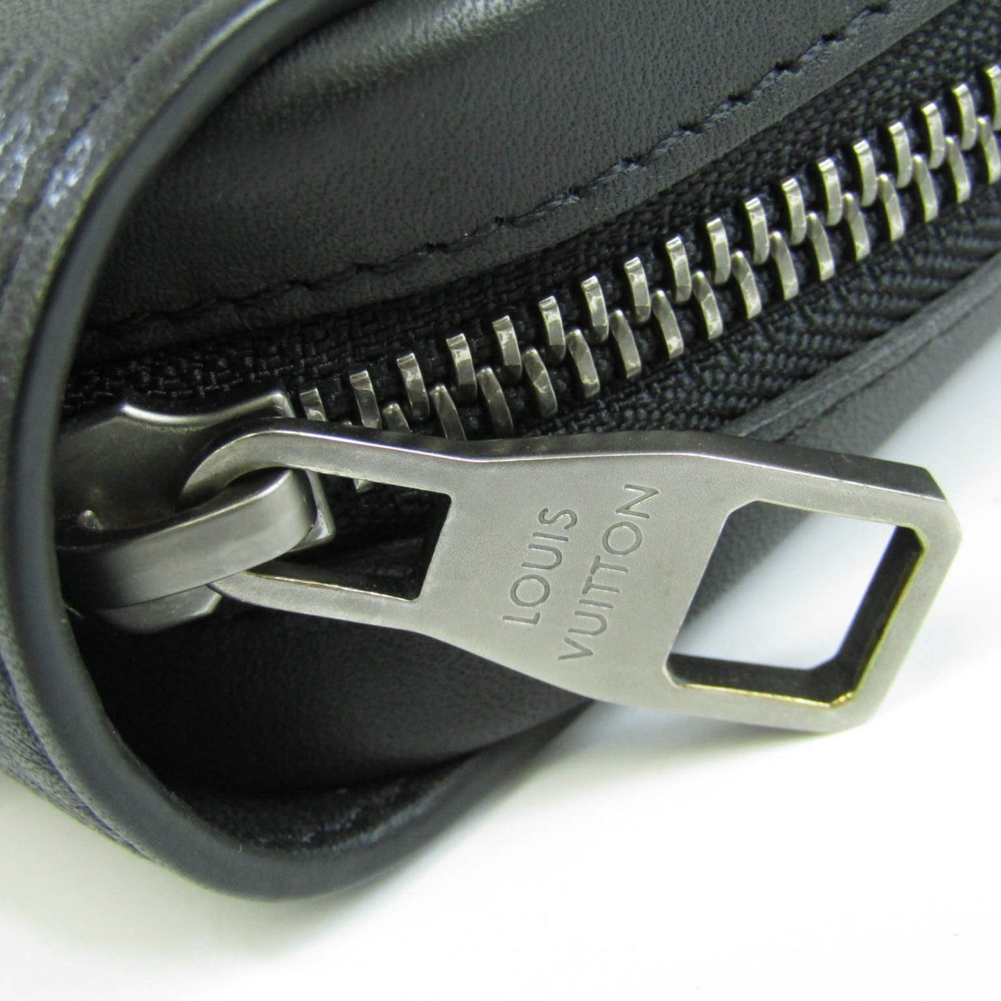 Louis Vuitton Black Canvas Zippy XL wallet accessories