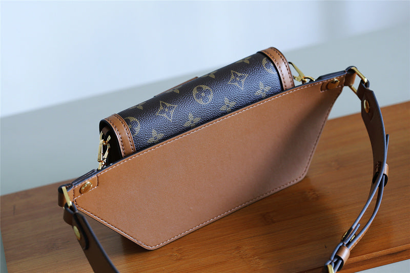 Alice bags - Louis Vuittons  - 10267