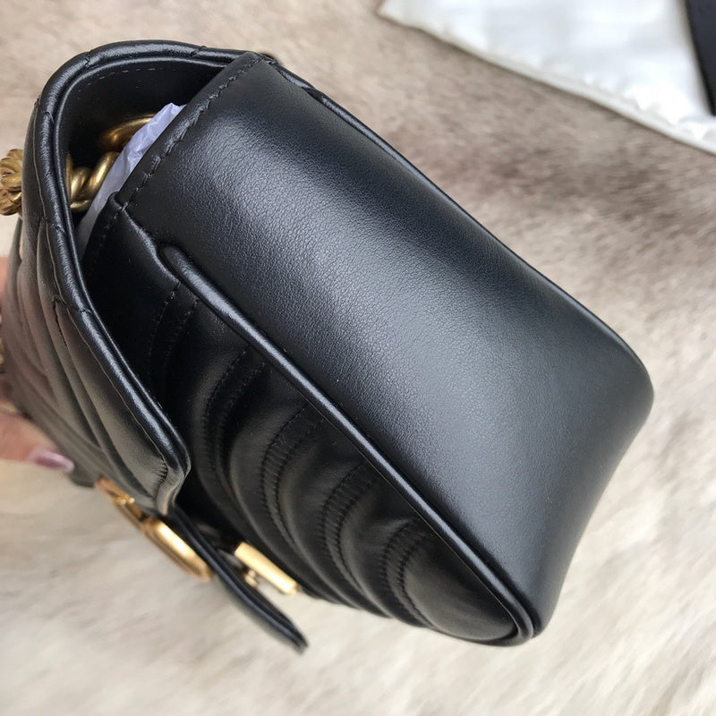 Gucci   Luxury Bags  1217