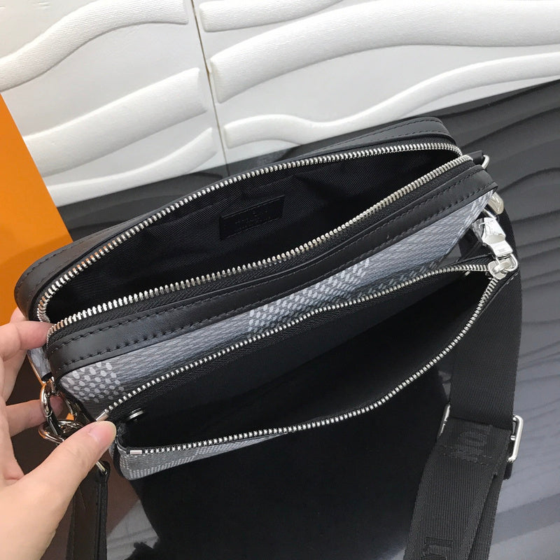 Alice Bags- Louis Vuittons  - 16281