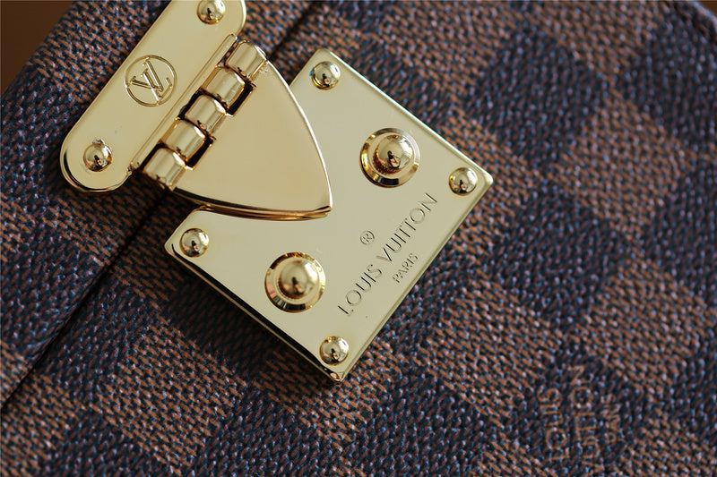 Alice bags - Louis Vuittons  - 9344