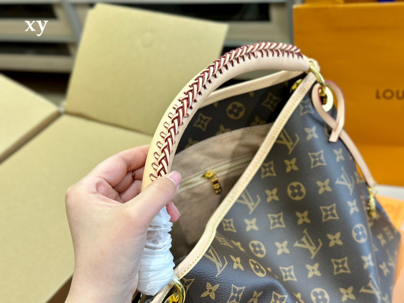Alice bags - Louis Vuittons  - 15006